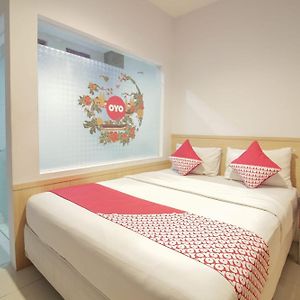 Collection O 295 Grha Ciumbuleuit Guest House